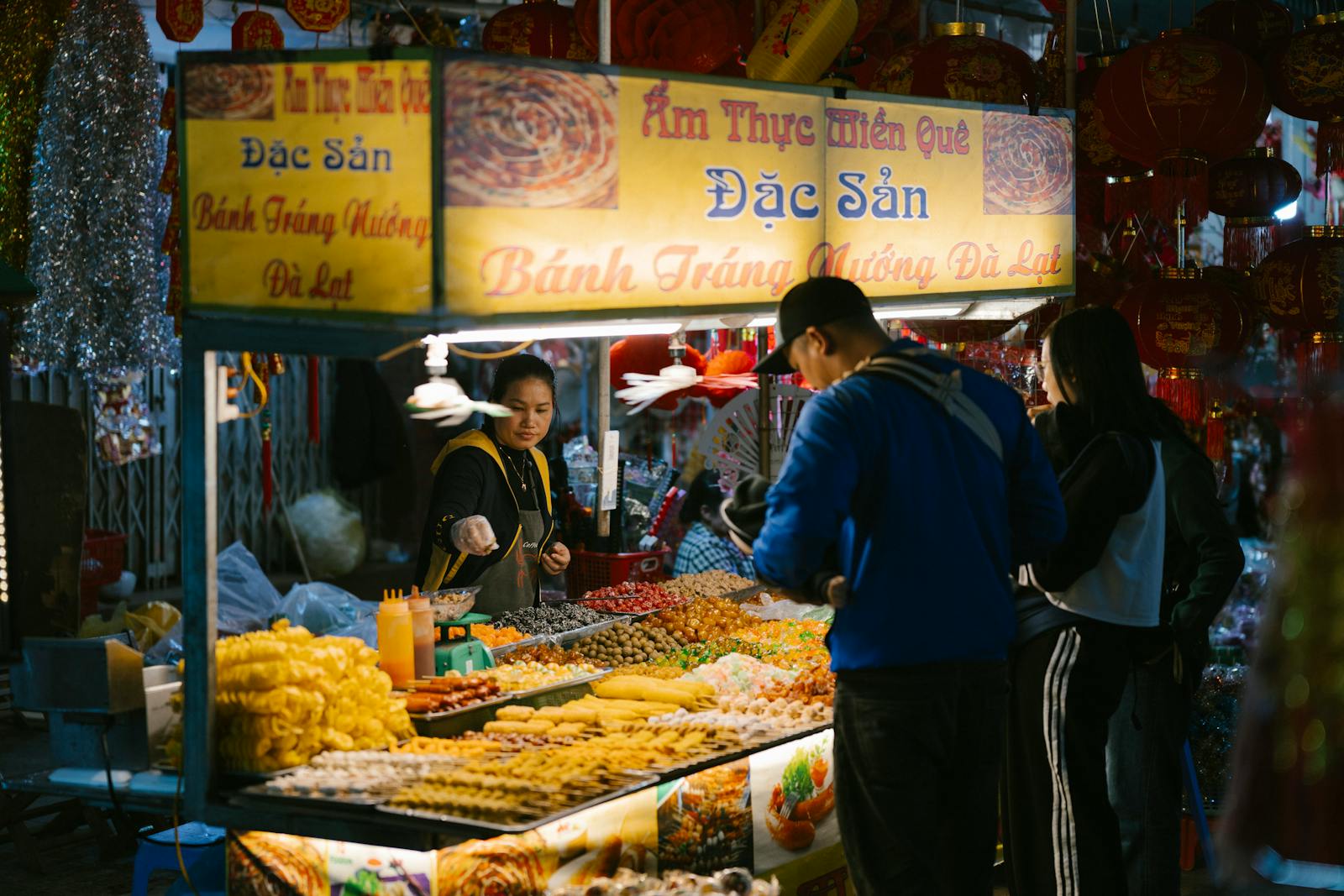 Photo by HONG SON People Buying Food at the Market in Vietnam