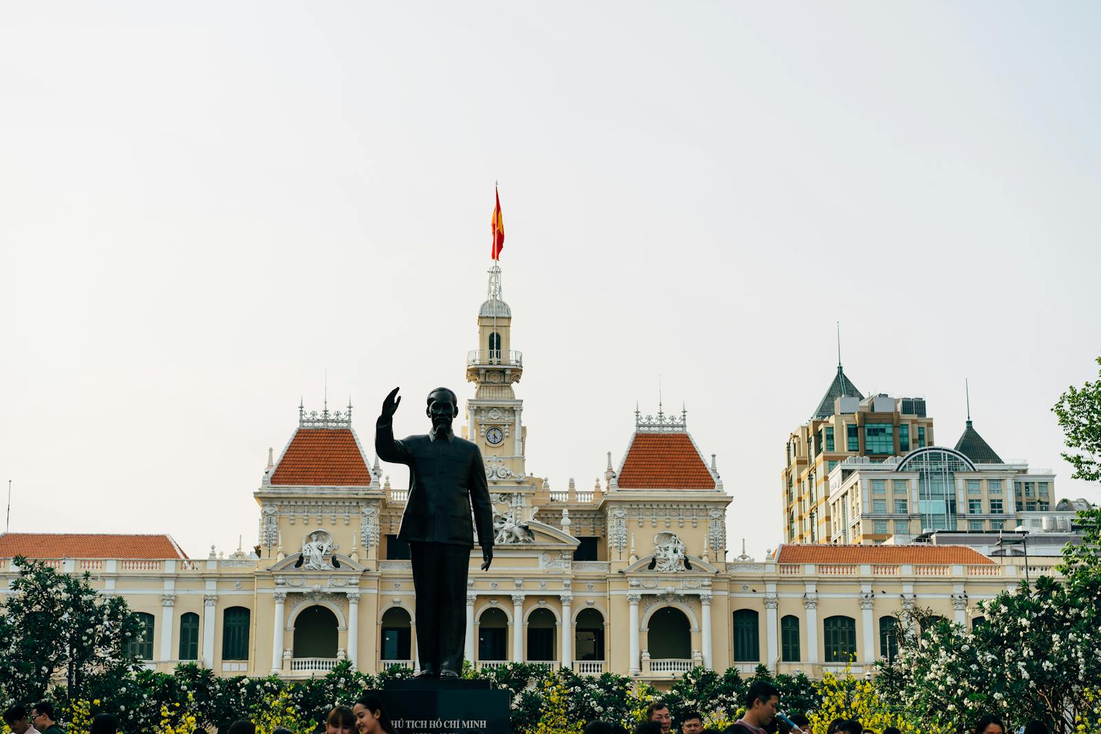 Photo by Markus Winkler Statue of Ho Chi Minh in the City of Vietnam