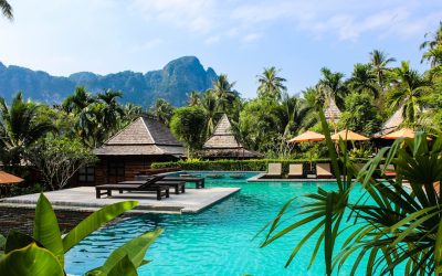 Affordable Luxury Travel: How Women Over 30 Can Explore the World