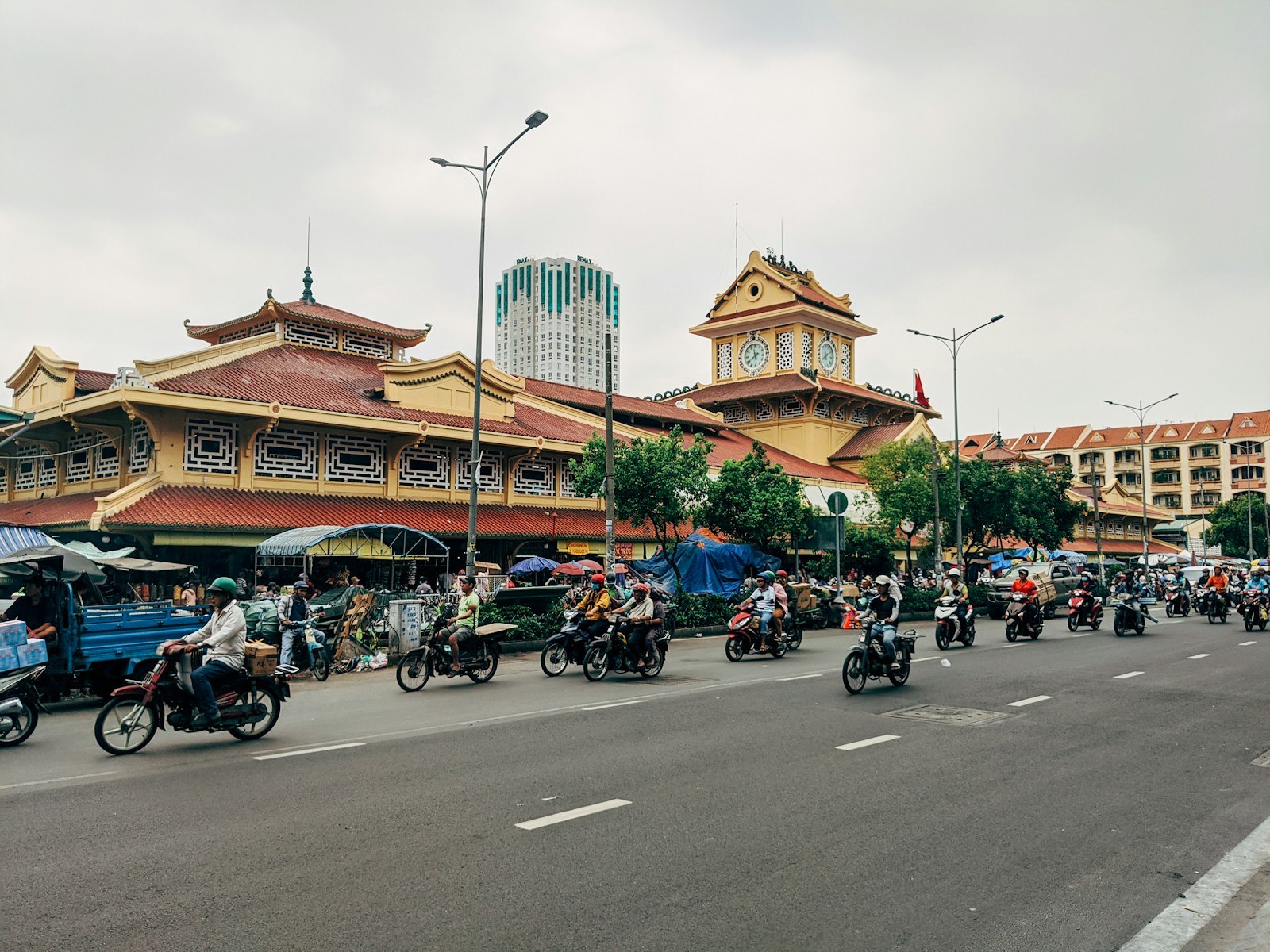 Photo by Markus Winkler people riding motorcycle on road during daytime